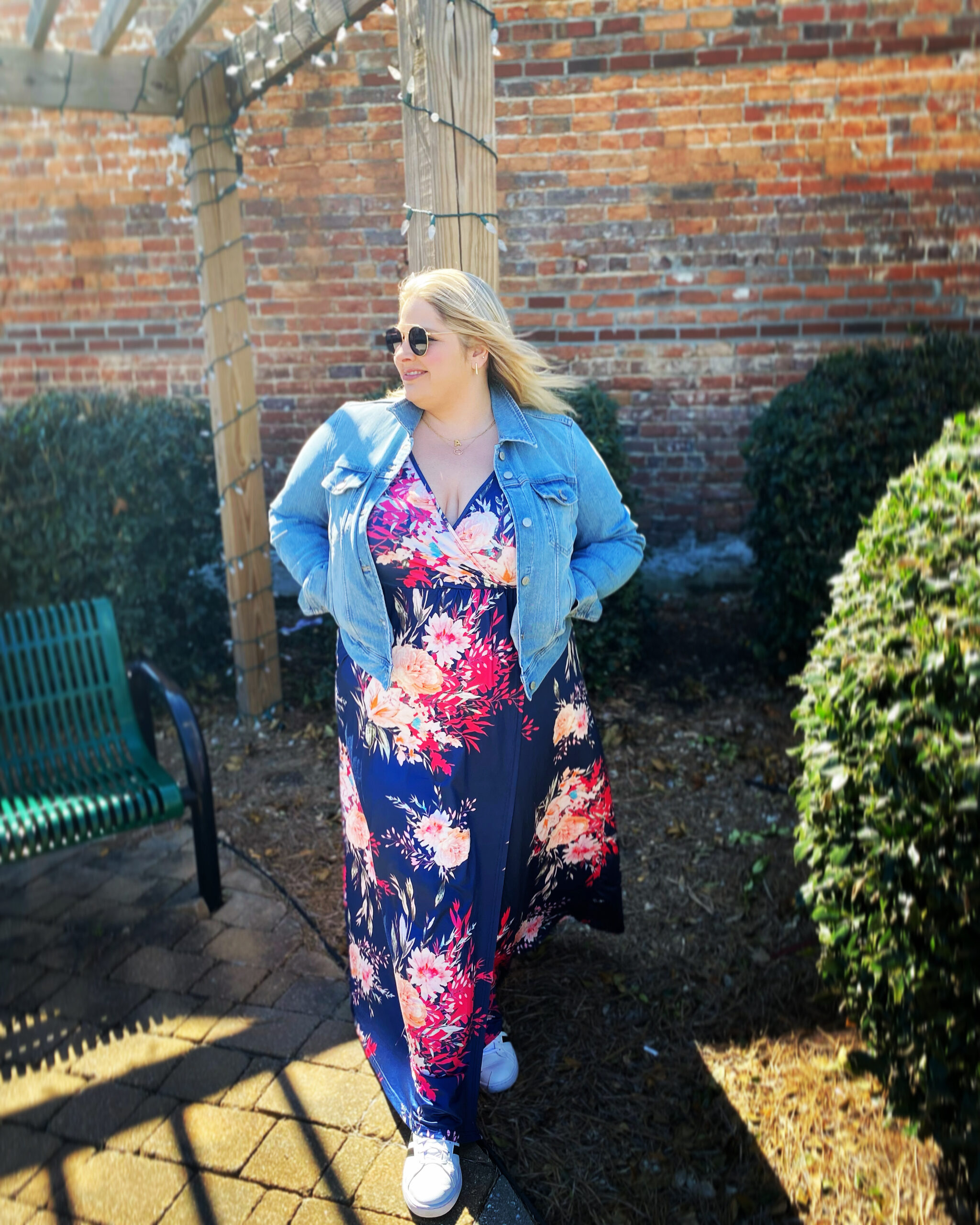 8E225DDB BF06 4729 9BA8 2256689F9C89