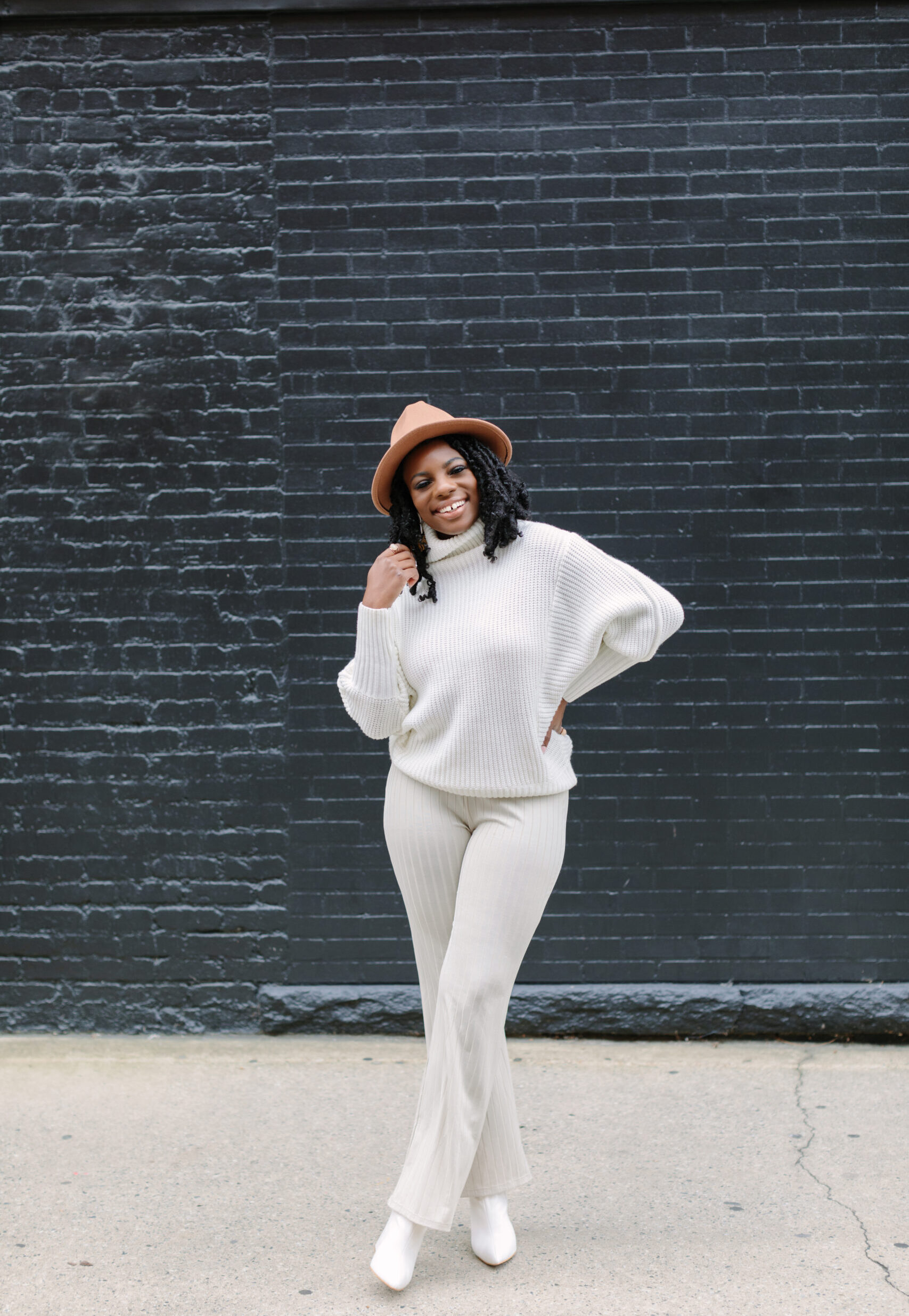 953C0CE4 87DE 4254 85CD AF43B23BAA03