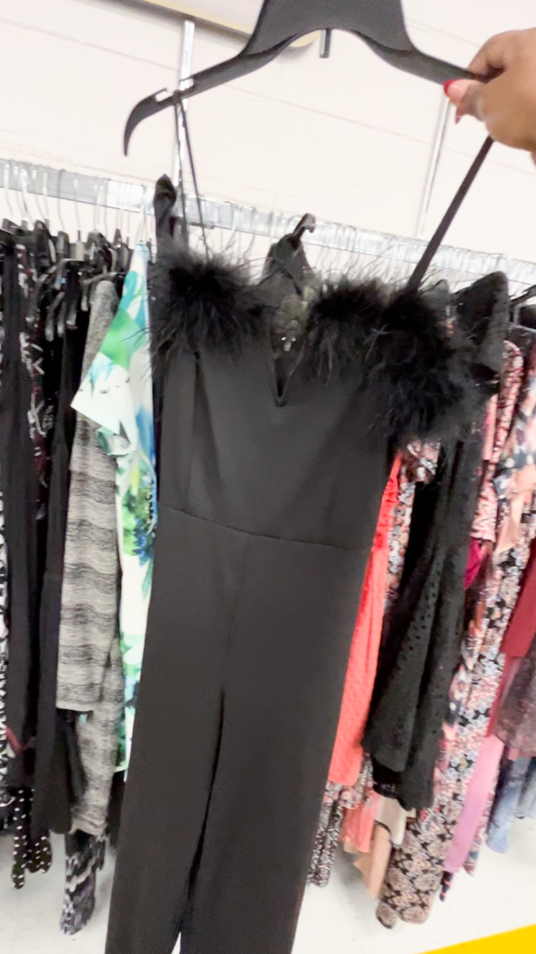 holiday outfit shopping at Goodwill (4)