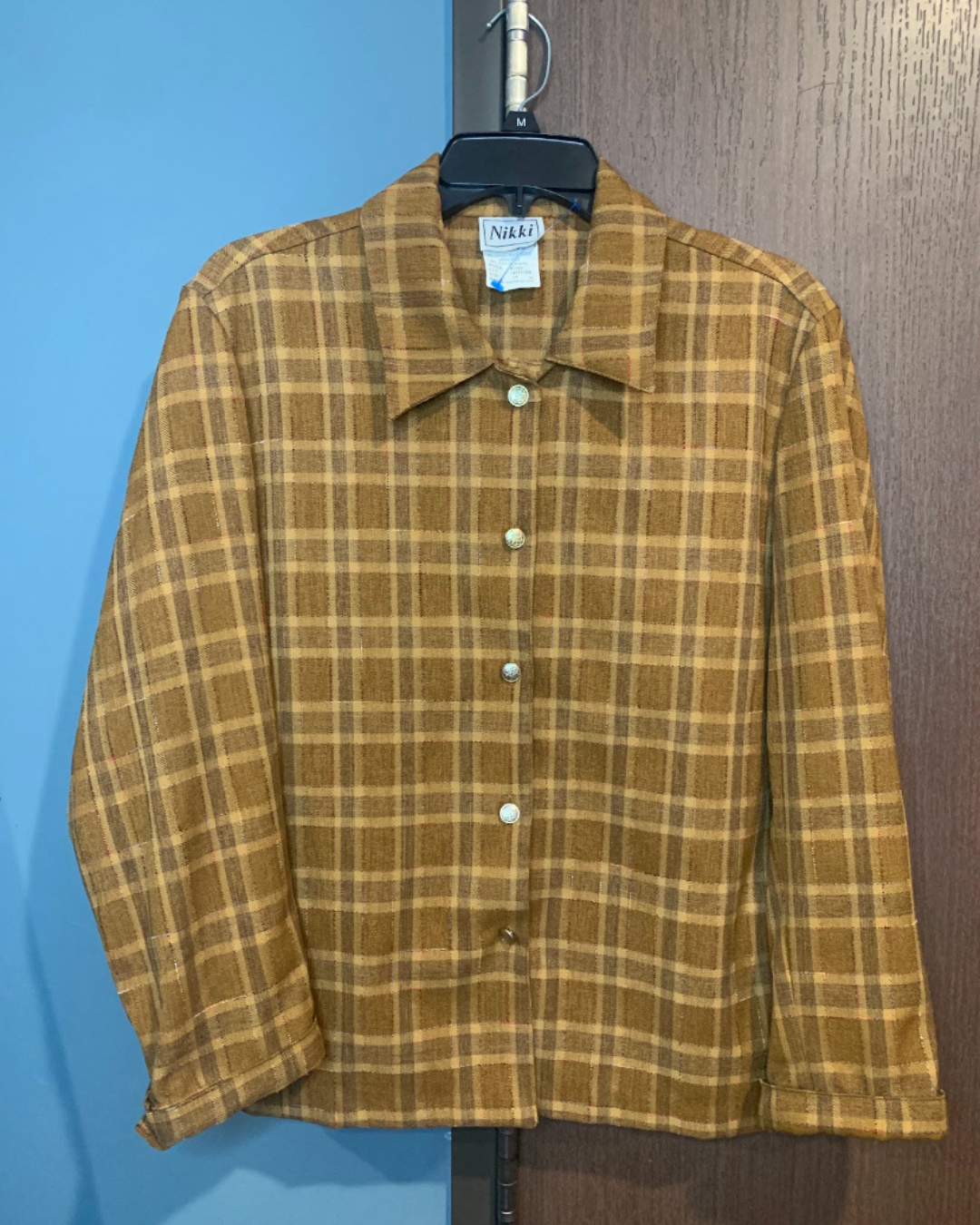 stitched up diy buttercup button up (5)