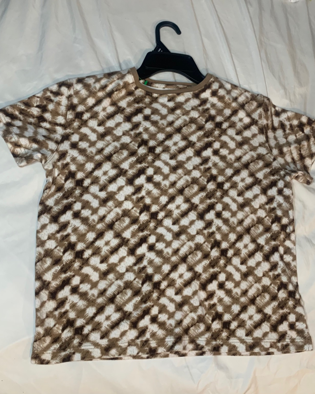 stitched up snakeskin tee diy cutouts (2)